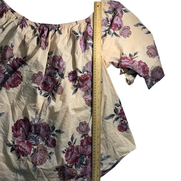 Live 4 Truth Rose Blossom Bell Sleeve Top - Size 1X - Picture 7 of 8